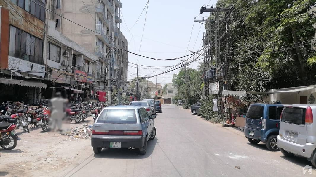 Ground Floor Corner Shop For Sale In International Market Model Town