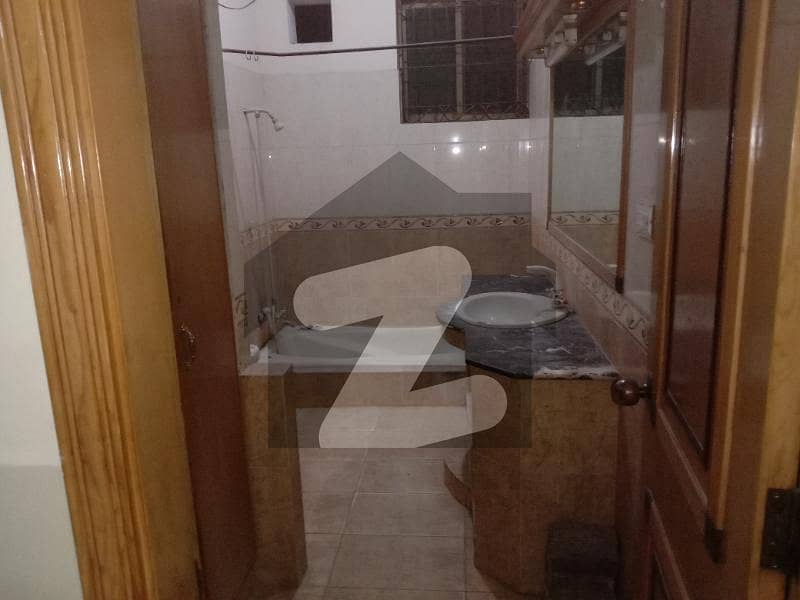 Centrally Located House For Rent In Jail Road Available Jail Road, Gujrat ID39073122