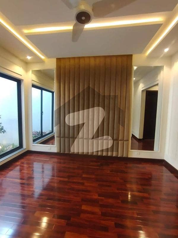 11 Marla Brand New Lavish House For Sale In Eden Valley East Canal Road