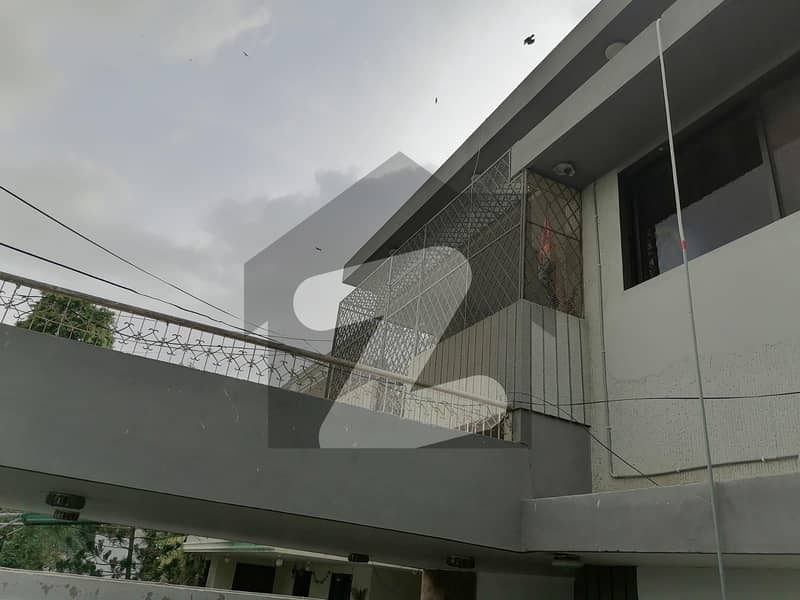Well Maintained 500 Sq Yard Ground + 1 House For Sale At North