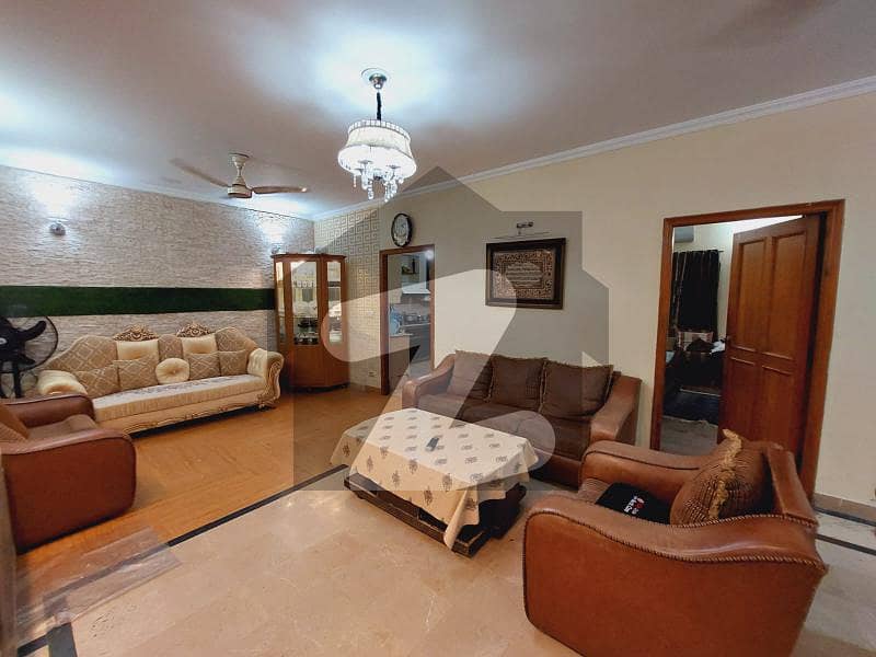 10 Marla Fully Renovated Bungalow For Sale In Fort Villa Near Adil