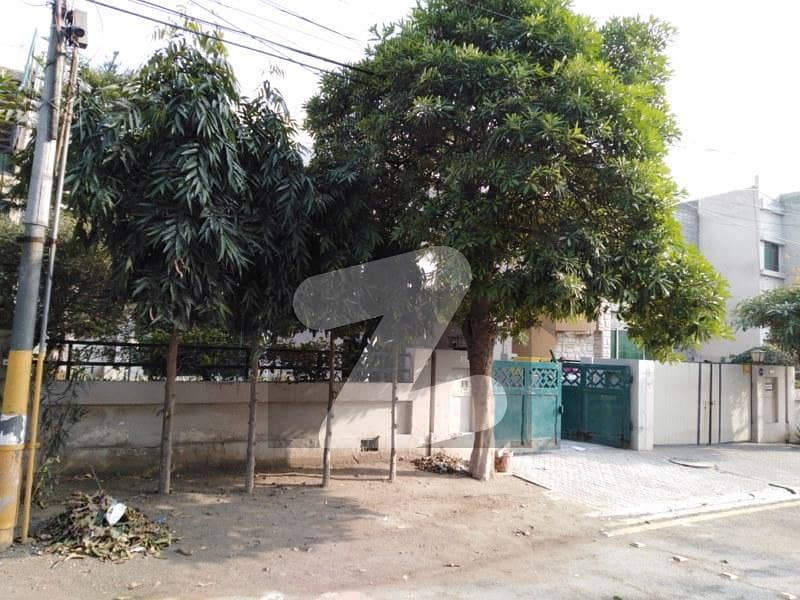 A Perfect House Awaits You In Eden Avenue Lahore Eden Avenue, Eden