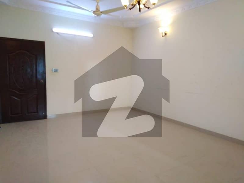 Apartment For Rent Old Clifton, Karachi ID39788344