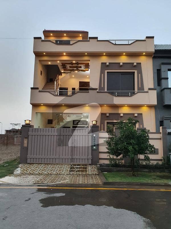 Branded House For Sale Near Main Market Masjid And Park Park View City