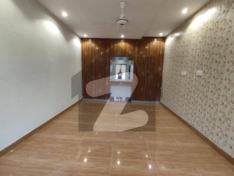 5 Marla Slightly Use House For Sale Airport Road Near Dha Phase 1 Attached Original Picture