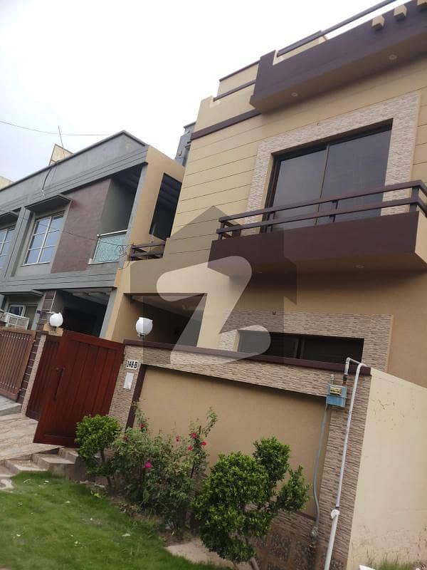 5 Marla Triple Storey House For Sale In A Khayaban E Amin Khayabane
