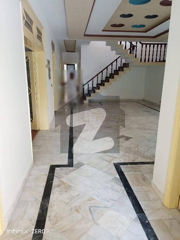 Upper Portion For Bachelor Link Road Lahore Model Town Link Road, Model