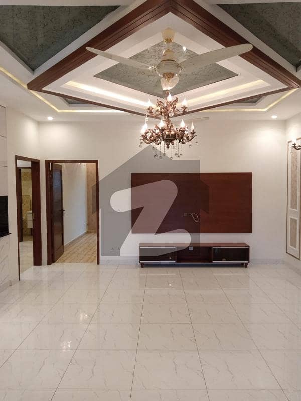 10 Marla Lower Portion For Rent In Bahria Orchard With Gas Bahria