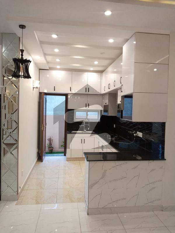 10 Marla Lower Portion For Rent In Bahria Orchard With Gas Bahria