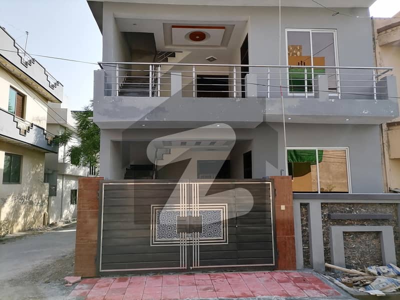Stunning 5 Marla House In Pakistan Town Phase 1 Available Pakistan