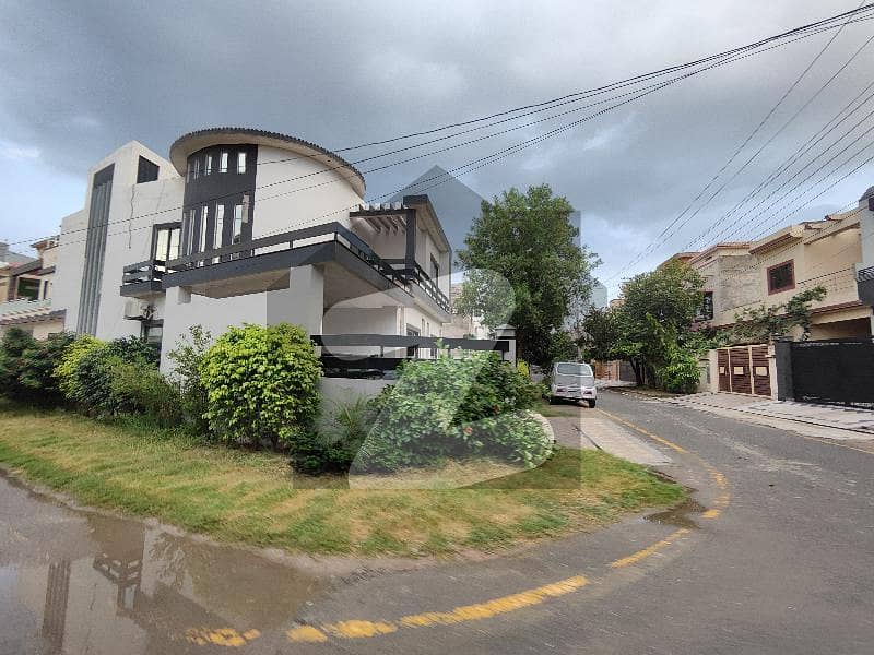12.5 Marla Double Storey House For Rent In Eden Canal Villas Canal Road