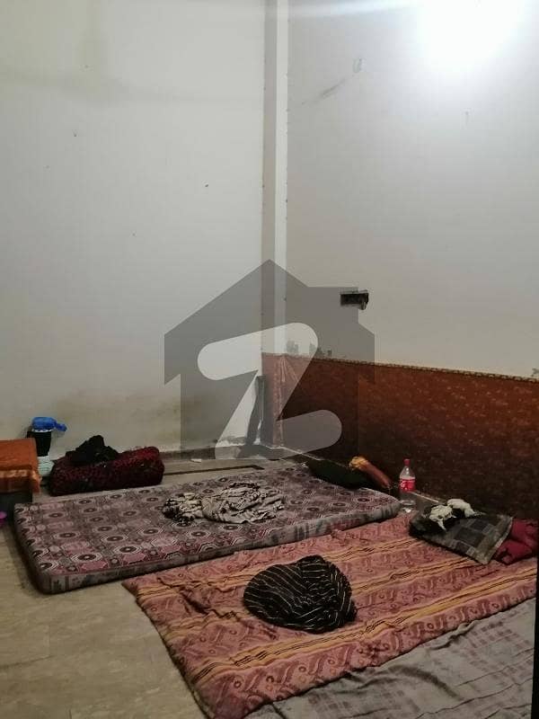 Model Town link road, lower portion for rent bachelor only, 4,marla