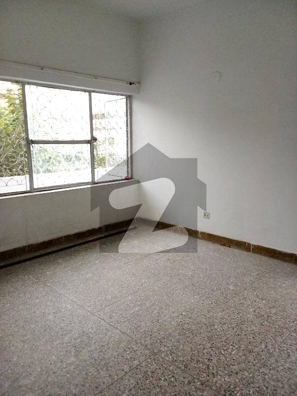 House for sale G10.4 VIP location G10/4, G10, Islamabad ID40529278