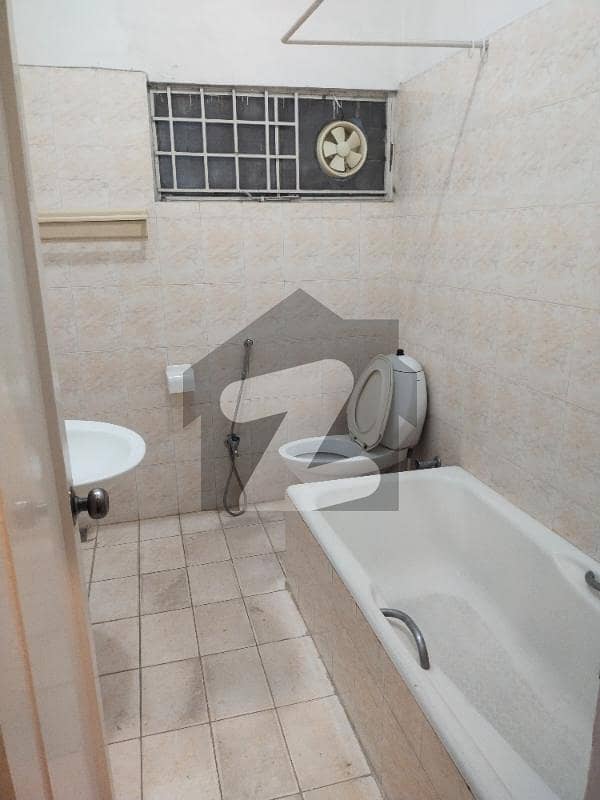 Excellent House for Rent in G6 G6, Islamabad ID40630384