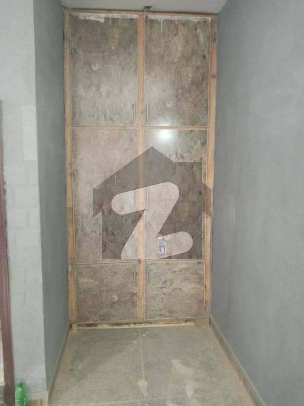 Ready to Beautiful Room master bed Bostan Road, Rawalpindi ID40680777