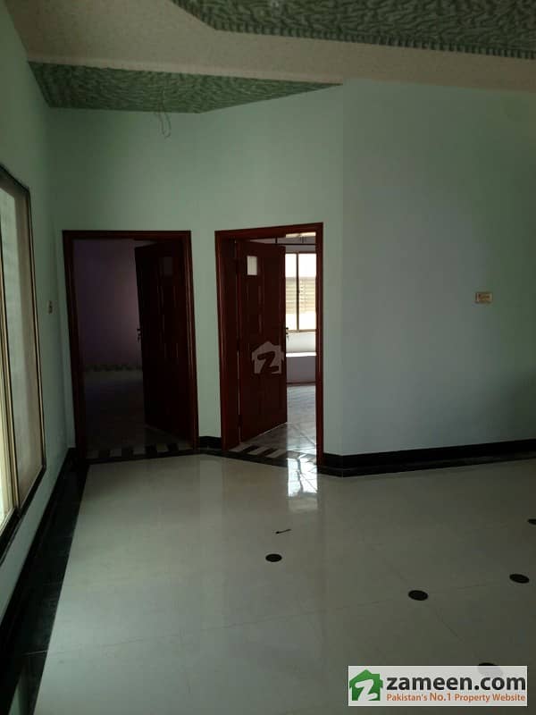 Beautiful House Available For Sale Garden Town, Dera Ghazi Khan