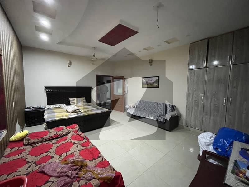 10 Marla Lower Portion In New Condition For Rent Wapda Town Phase 1