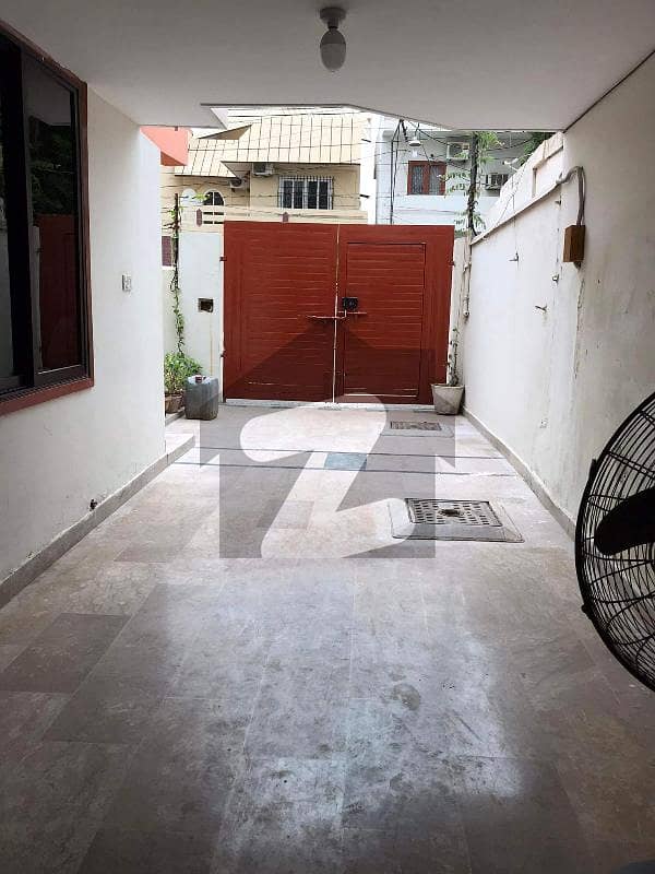 400 Sq Yards Independent Bungalow For Rent In Gulshan E Iqbal Block 4A