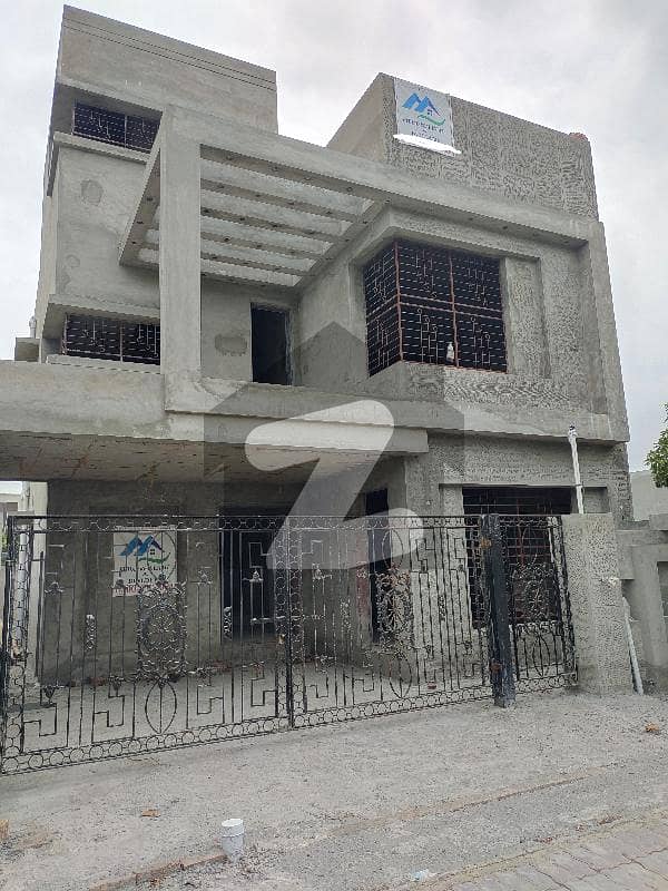 C Block 80 Feet Road House For Sale Bahria Orchard Phase 2, Bahria