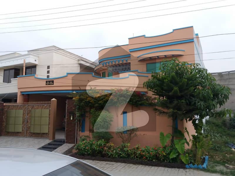 Semi Furnished 12 Marla House For sale In Cantt Model Villas Cantt