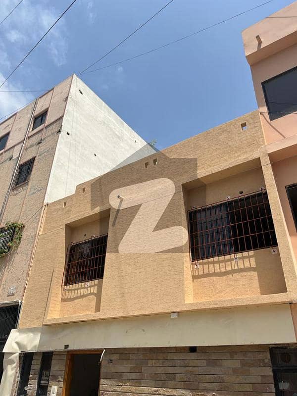 Beautiful Town House For Sale Clifton Block 5, Clifton, Karachi