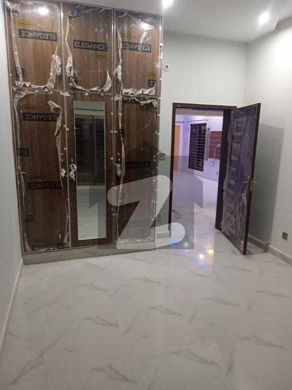 1 Kanal Brand New Upper Portion. PCSIR Staff Colony, Lahore ID41135740