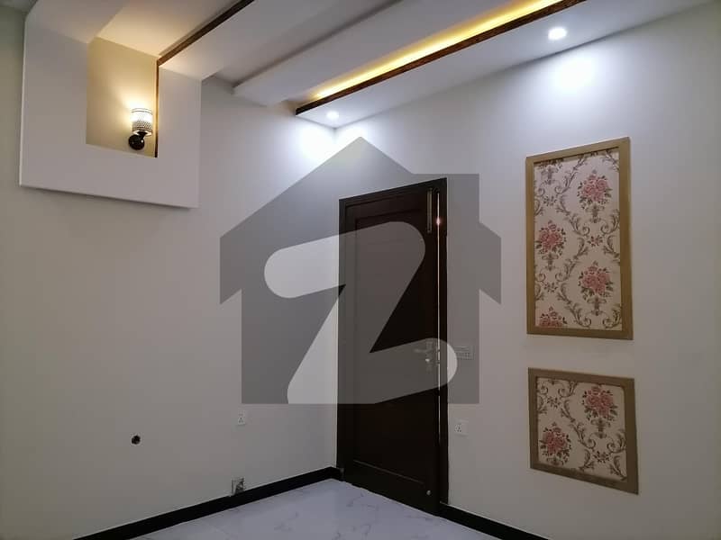 10 Marla House For sale In NashemaneIqbal Phase 2 Lahore Nashemane