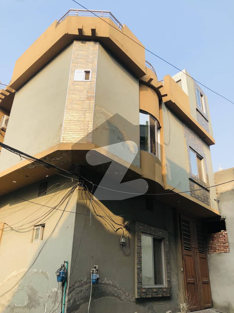 2.5 Merla Corner Double Storey House For Sale Aamir Town, Harbanspura