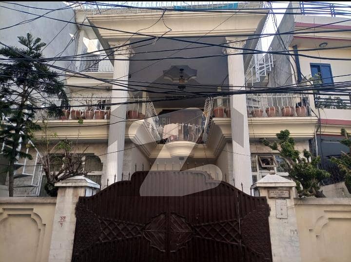 7.33 Marla Tipple Storey House For Sale At Link Jail Road Lahore