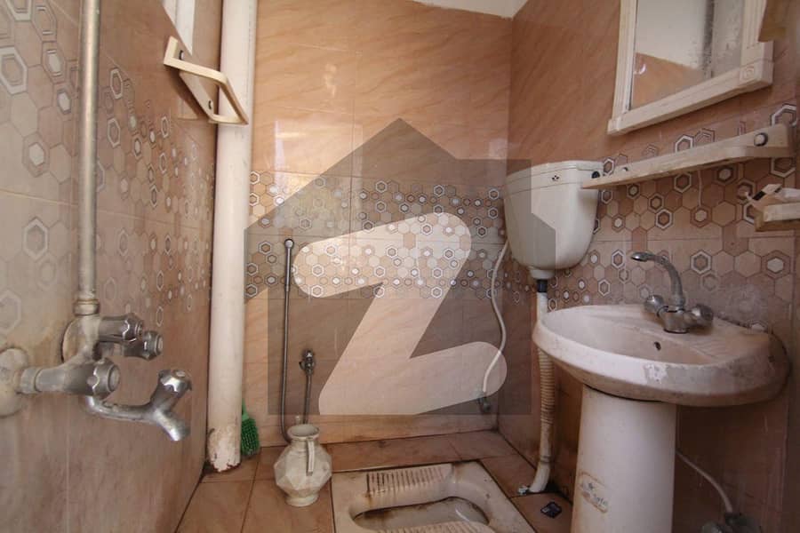 Single Room With Common Bath For Rent Murree Road, Rawalpindi