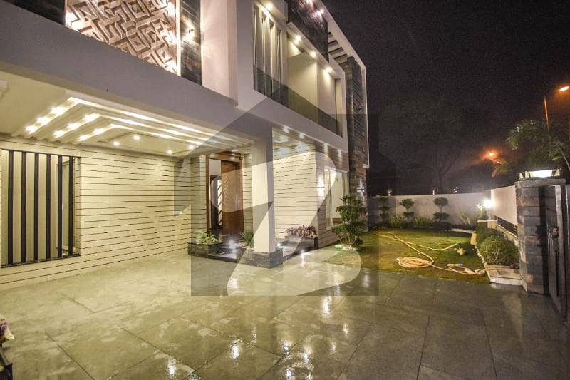 1 Kanal Spanish House With Swimming Pool And Basement DHA Phase 6, DHA