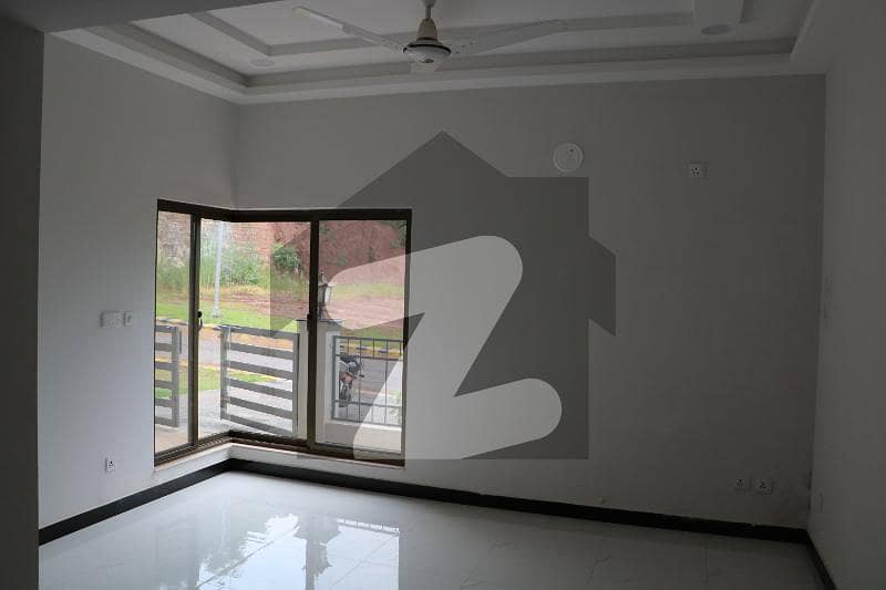Stunning 5 Marla House For Sale In Ablock, Park View City Islamabad