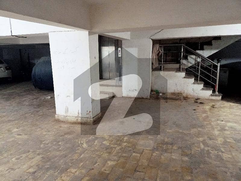 Very Exclusive 2 Bed Lounge Flat For Rent Latifabad Unit No 6 Near Al