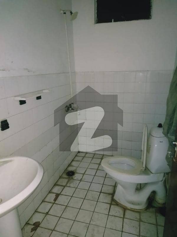 Double Bed Attach Bath Kitchen Newly Paint Flat For Rent In Q Block