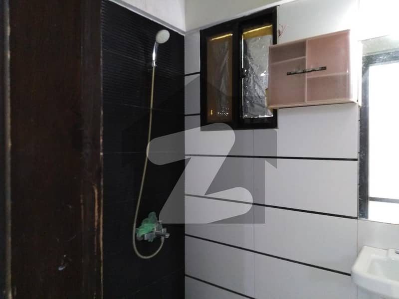 Chapal Besch Luxury Clifton Block 4 Apartment With Stunning View For