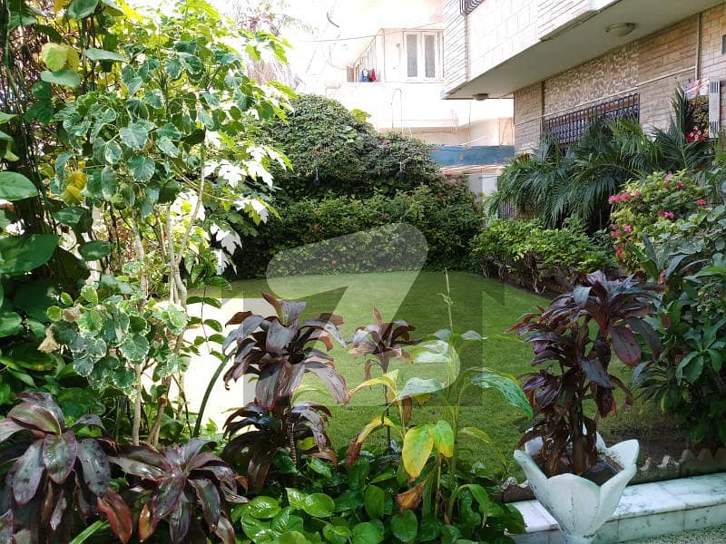 One Unit Well Maintain House For Sale 460 Sq Yards Gulshan E Iqbal