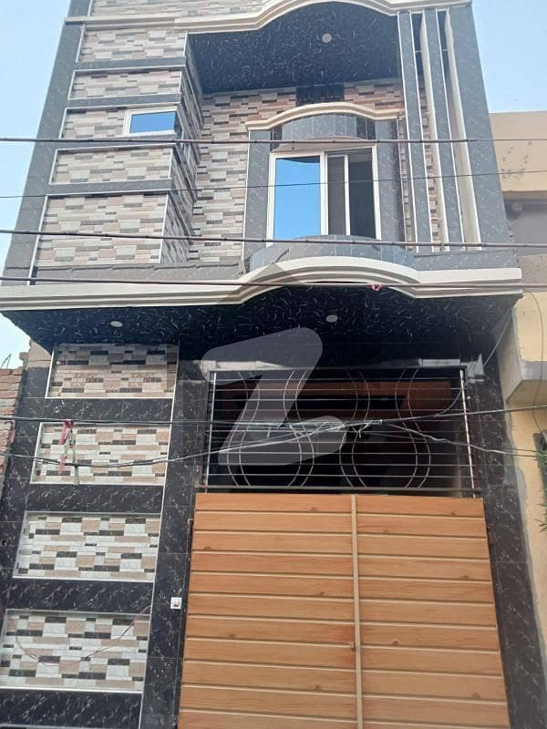 2.5 Marla Beautiful Location House In Sitara Colony(1.5 Storey) Sitara