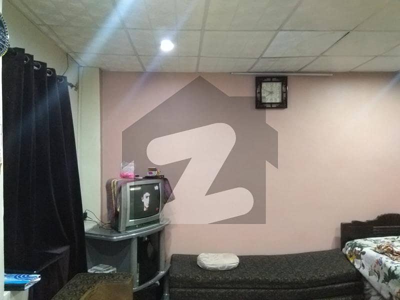 (pagri) 3 Bedroom With Attached Bath At Pakistan Chowk Pakistan Chowk