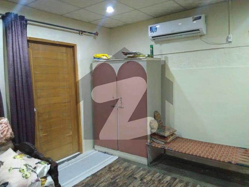 (pagri) 3 Bedroom With Attached Bath At Pakistan Chowk Pakistan Chowk