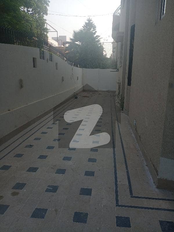 Beautiful Town House With Basement For Rent Clifton Block 5, Clifton