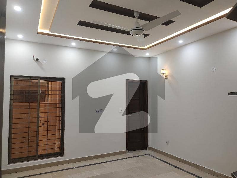 10 marla house for rent original picture attached Bahria Town Sector C, Bahria Town, Lahore