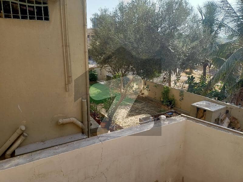 Block N Old Demolish House Available For Sale North Nazimabad Block N