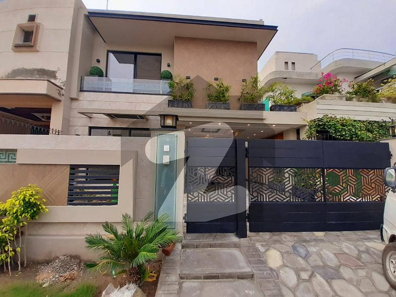 8 Marla House With Basement For Sale In Dha Phase 9 Town D Block Lahore