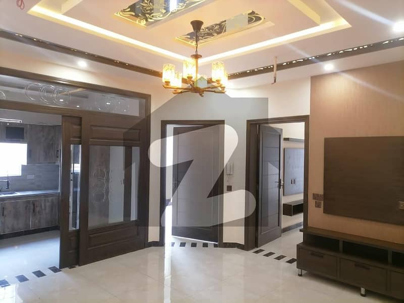 10 Marla House For sale In Central Park Housing Scheme Central Park