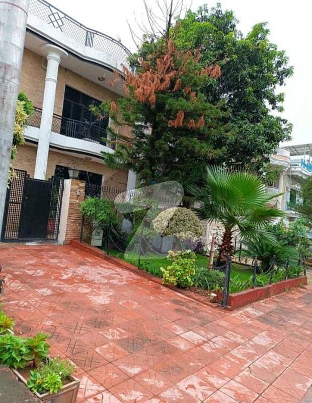 G11 Size 30/60 Double Storey Corner House For Sale G11, Islamabad