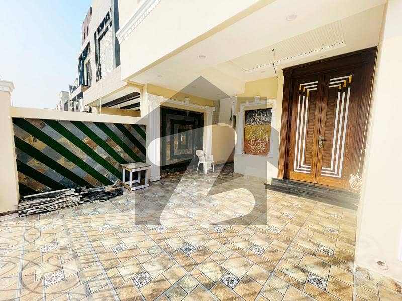 Paragon City 10 Marla State Of The Art House For Sale Paragon City