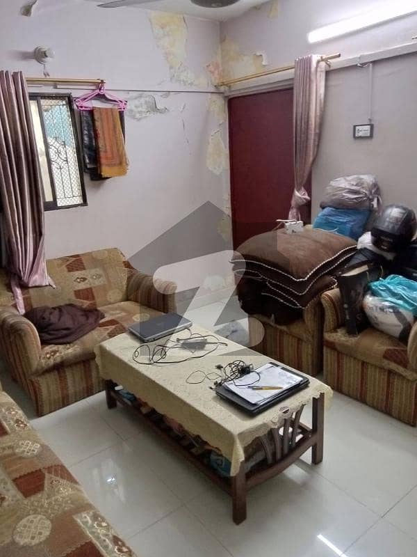 2 Bed D D Flat In Gulshan E Iqbal Block 13b Near Student Biryani (back