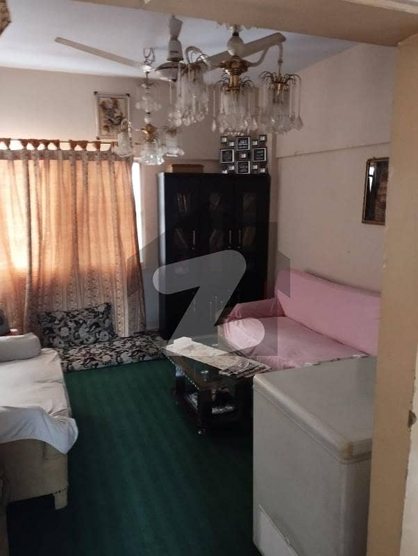 2nd Floor, Grey Heights, 2 Bed Rooms, Drawing Room And Lounge Gulistan