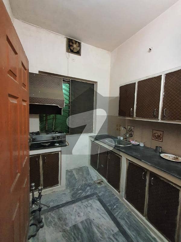 3 Marla New Flat For Rent In Military Account College Road Lahore