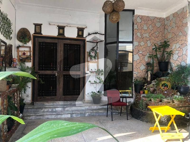 12 Marla Beautiful Double Storey House In Fazlia Colony Near Tableegh